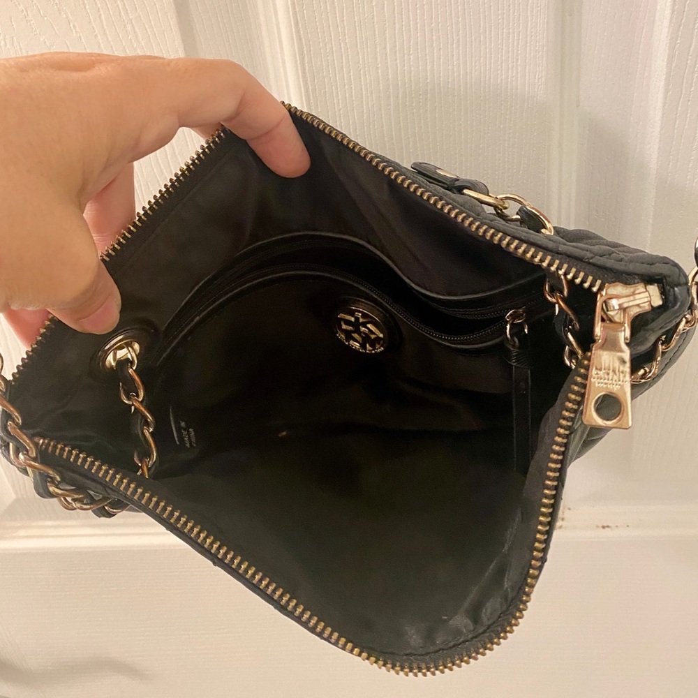 DKNY small black leather bag - Picture 4 of 4